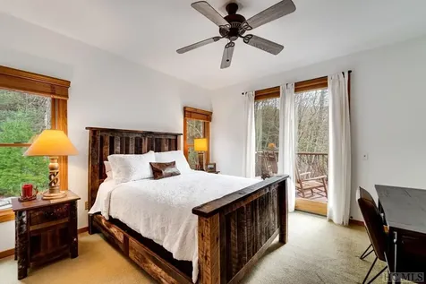 44 Mica Court Sapphire NC 28774