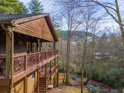 44 Mica Court Sapphire NC 28774