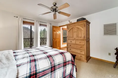 44 Mica Court Sapphire NC 28774