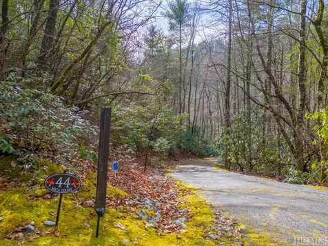 44 Mica Court Sapphire NC 28774