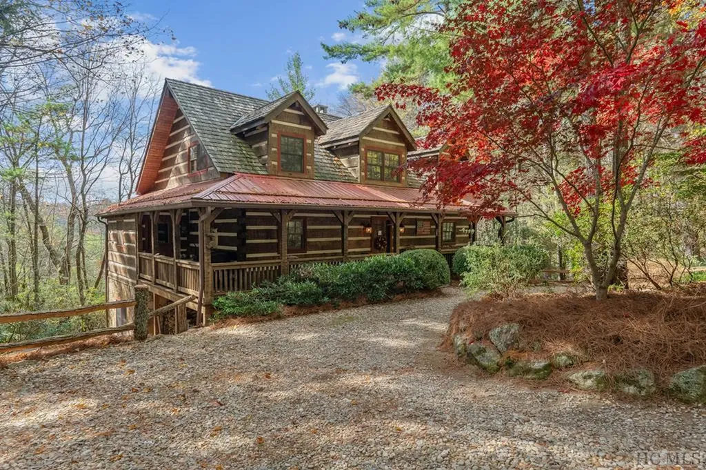 288 Tontogany Trail Sapphire NC 28774