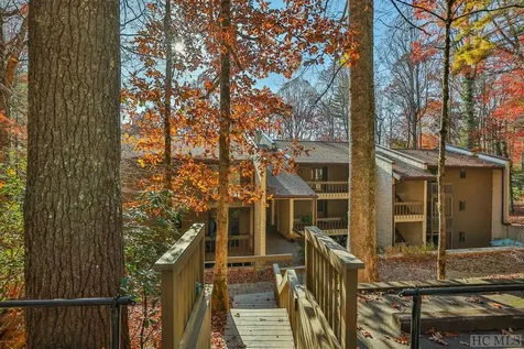 96-2C Dogwood Knob Lane Sapphire NC 28774