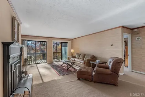 96-2C Dogwood Knob Lane Sapphire NC 28774