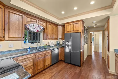 405 V Z Top Highlands NC 28741