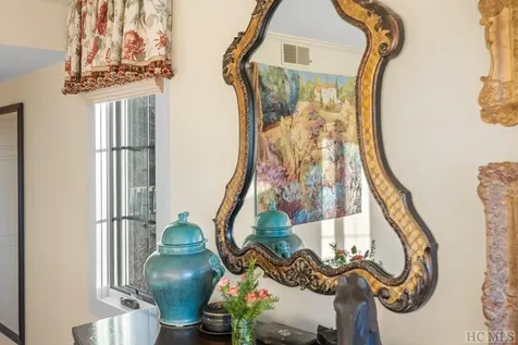 405 V Z Top Highlands NC 28741