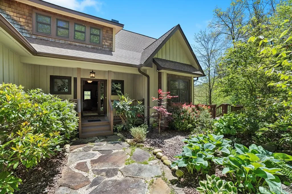 67 Rock Mountain Road Sapphire NC 28774