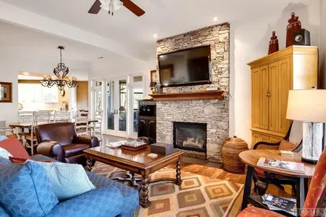 95B Burning Bush Lane Highlands NC 28741