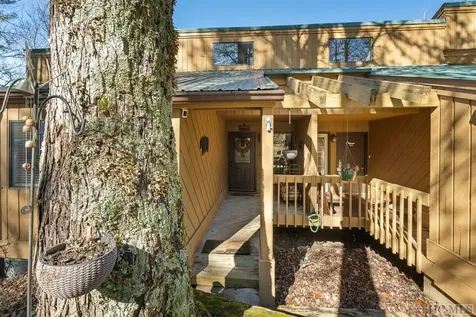 257 Meadow Way Sapphire NC 28774