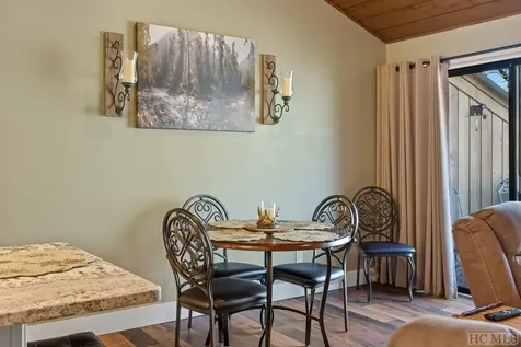 257 Meadow Way Sapphire NC 28774