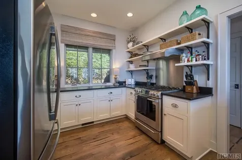 1581 W Whitetail Drive Sapphire NC 28774