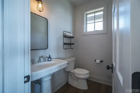 1581 W Whitetail Drive Sapphire NC 28774