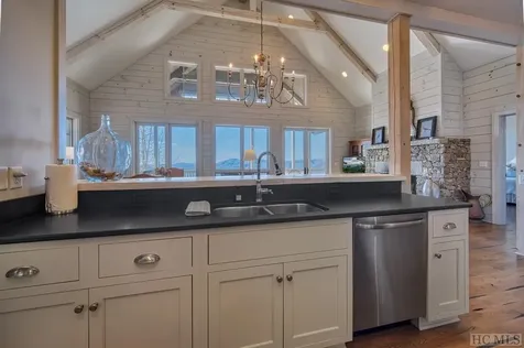 1581 W Whitetail Drive Sapphire NC 28774