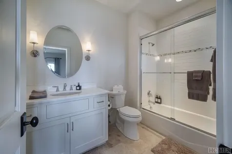 1581 W Whitetail Drive Sapphire NC 28774