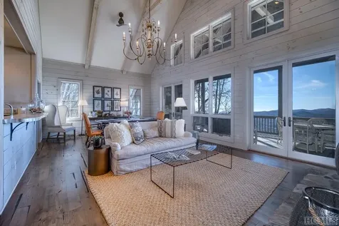 1581 W Whitetail Drive Sapphire NC 28774