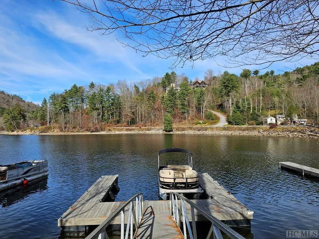 4361 Highway 107n Glenville NC 28736