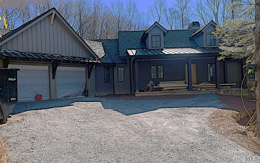 34 Crescent Trail Highlands NC 28741