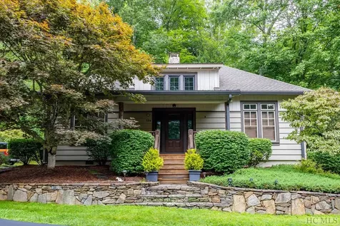 126 Chapel Hill Cashiers NC 28717