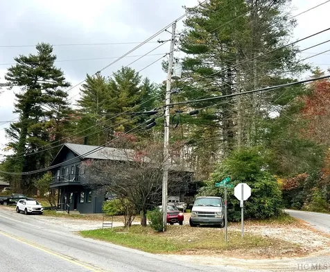 280 Hwy 64 E Cashiers NC 28717