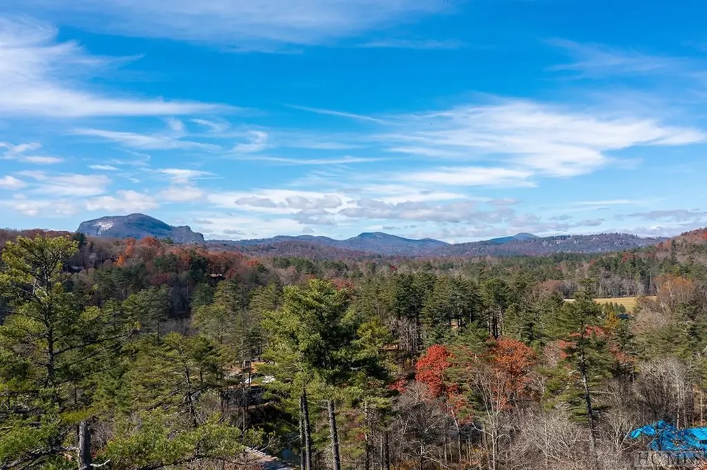 Lot 3 Runner Oak Lane Cashiers NC 28717