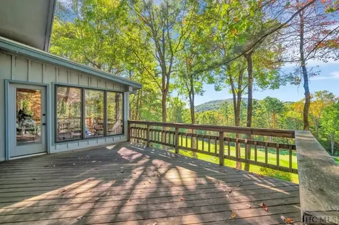 636 Cherokee Trace Lake Toxaway NC 28747