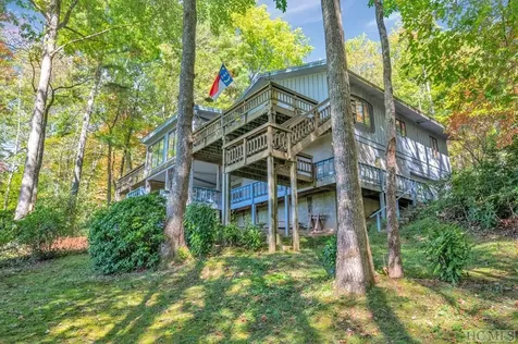 636 Cherokee Trace Lake Toxaway NC 28747