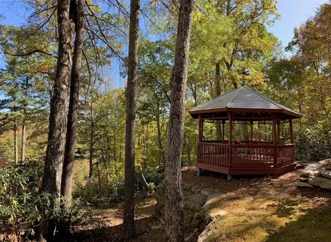 11 Lower Tanglewood E Lake Toxaway NC 28747