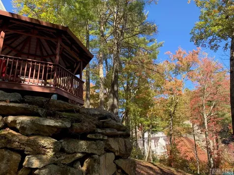 11 Lower Tanglewood E Lake Toxaway NC 28747