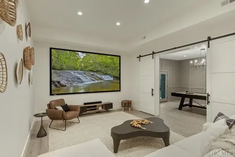 162 Highview Road Cashiers NC 28717