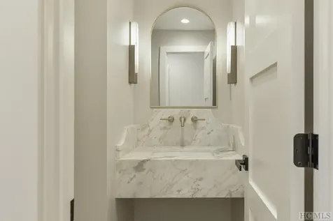 162 Highview Road Cashiers NC 28717