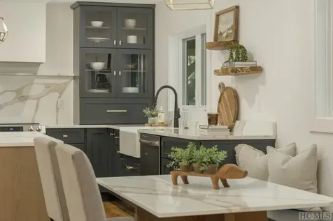 162 Highview Road Cashiers NC 28717