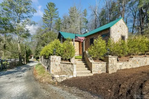 95 Mill Creek Lane Highlands NC 28741