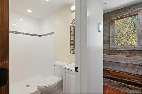 95 Mill Creek Lane Highlands NC 28741