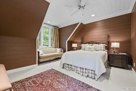 103 Boulder Dash Road Cashiers NC 28717