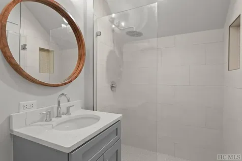 71 Laurel Meadow Way Cashiers NC 28717