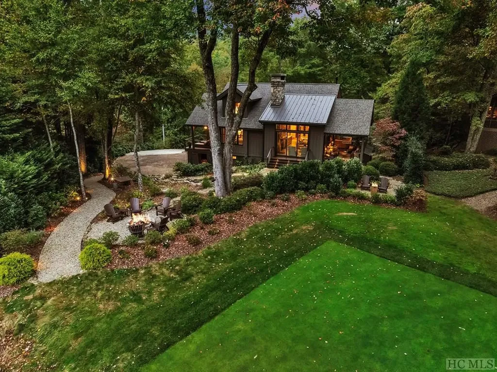 1390 Fairway Drive Lake Toxaway NC 28747