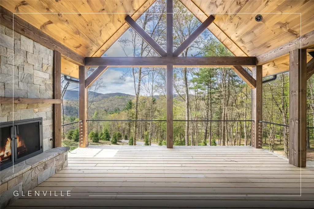 237 Glassy Rock Lane Glenville NC 28736