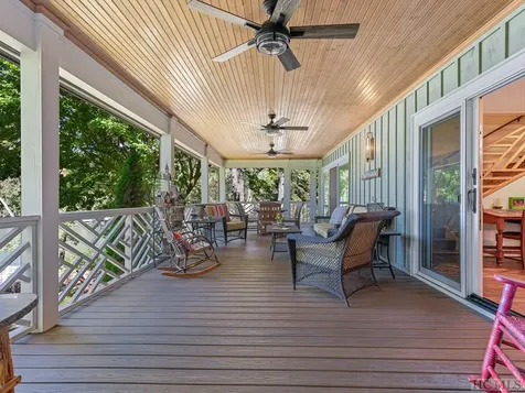 96 Windward Point Lake Toxaway NC 28747