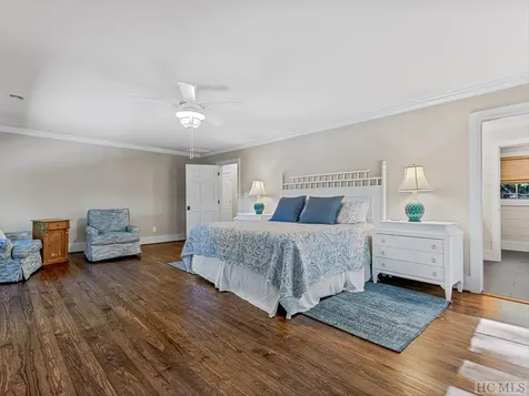 96 Windward Point Lake Toxaway NC 28747