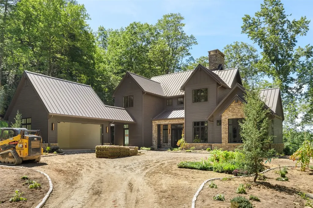 47 Hayes Trail Drive Cashiers NC 28717