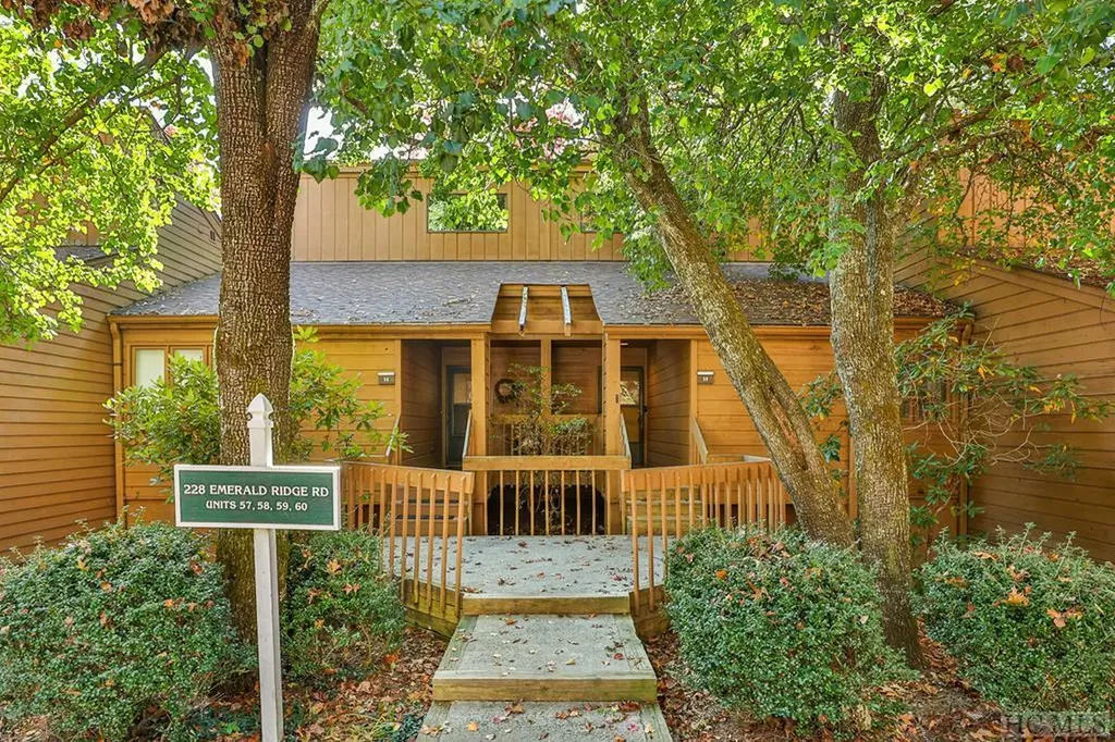 228 Emerald Ridge Road Sapphire NC 28774