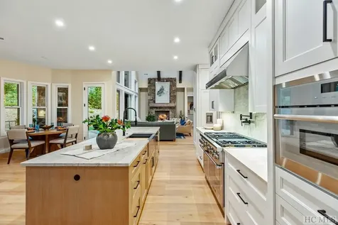 374 Turkey Roost Road Sapphire NC 28774