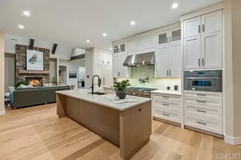 374 Turkey Roost Road Sapphire NC 28774