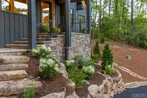 374 Turkey Roost Road Sapphire NC 28774