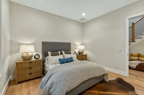 374 Turkey Roost Road Sapphire NC 28774