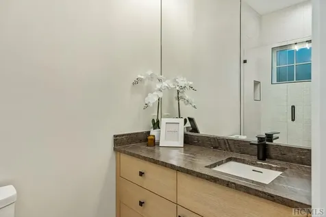 374 Turkey Roost Road Sapphire NC 28774