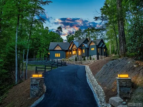 374 Turkey Roost Road Sapphire NC 28774