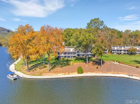 80 Toxaway Shores Lake Toxaway NC 28747