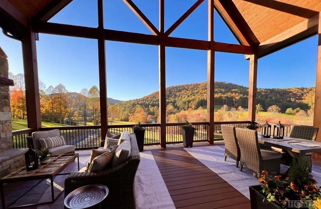 221 Comanche Road Cullowhee NC 28723