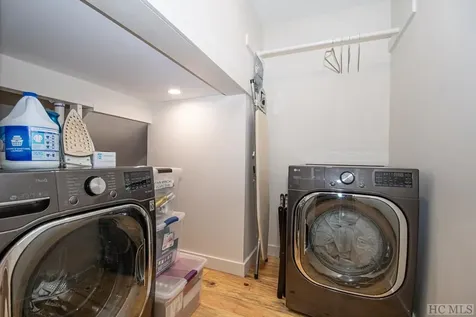 1789 W Flat Mountain Road Highlands NC 28741