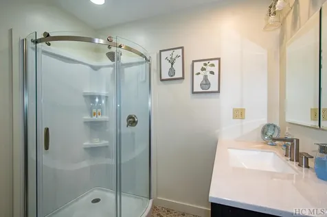 1789 W Flat Mountain Road Highlands NC 28741